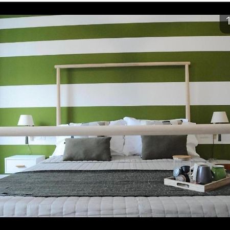 The Corner 180 Suite โกเซนซา ภายนอก รูปภาพ