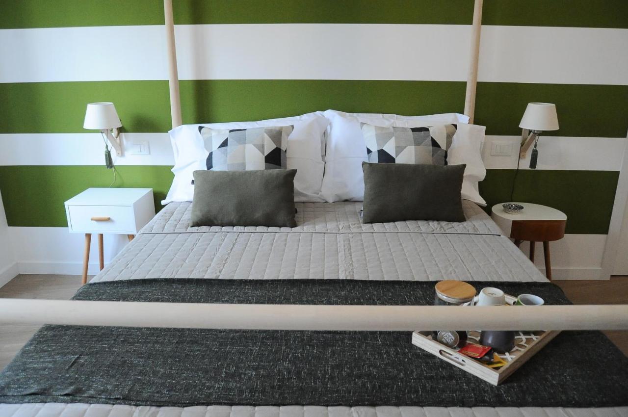 The Corner 180 Suite โกเซนซา ภายนอก รูปภาพ
