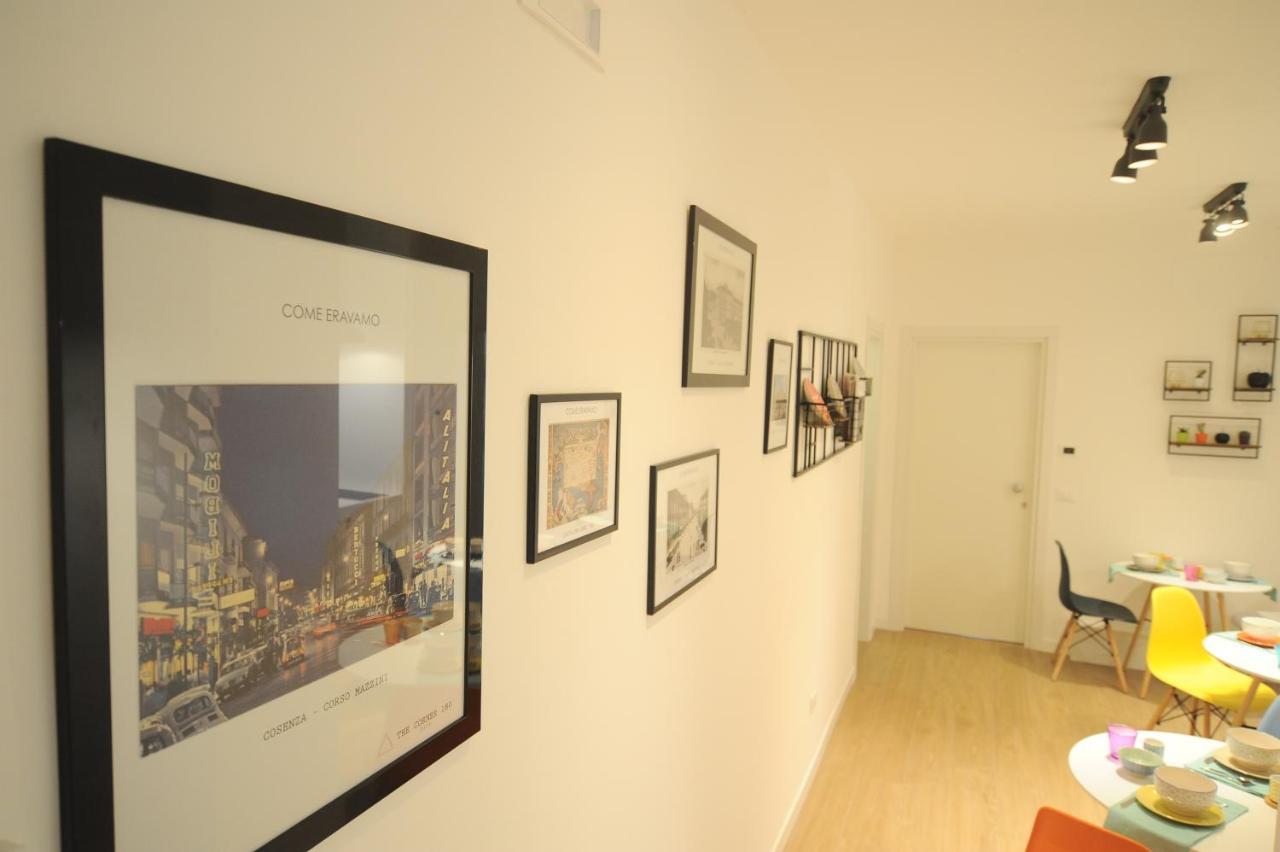 The Corner 180 Suite โกเซนซา ภายนอก รูปภาพ