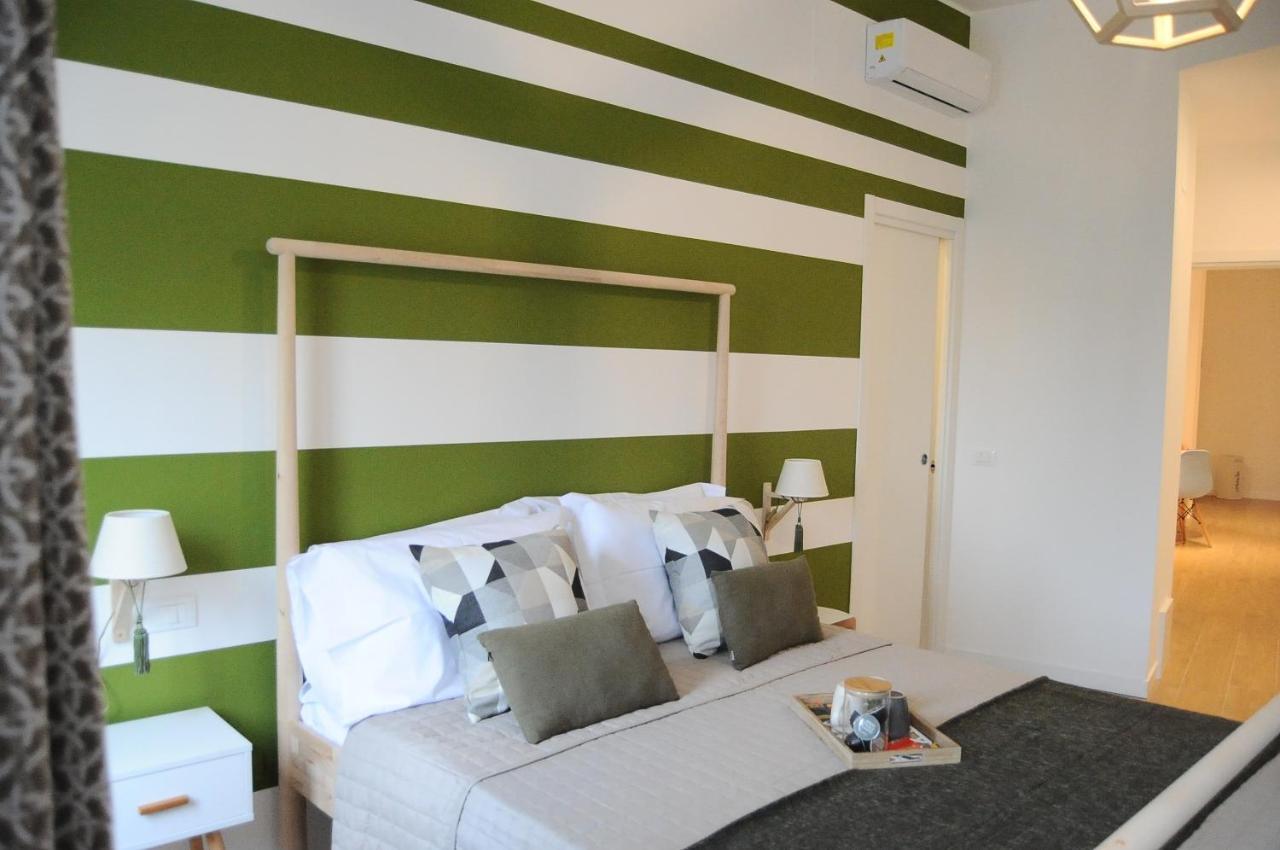 The Corner 180 Suite โกเซนซา ภายนอก รูปภาพ